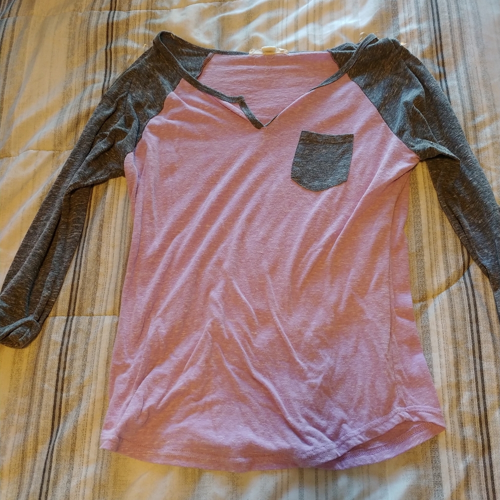 3/4 length shirt